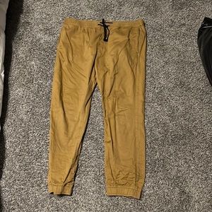 American eagle outfitter khakis with scrunch bottoms